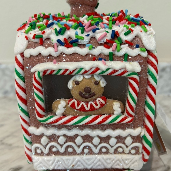 NEW Christmas Red & Green LED Frosted Glitter Claydough Gingerbread Trailer - Picture 4 of 7